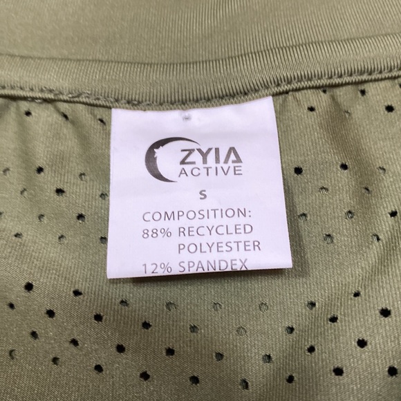 ZYIA Active Tank Small Perforated Sleeveless Round Neck Olive Green - Picture 8 of 10